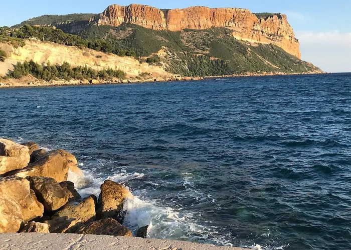 Le Cezanne, 200M Plage, Grand Balcon ,Wifi,