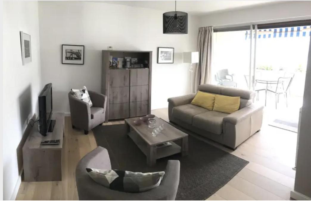 Le Cezanne, 200m Plage, Grand Balcon ,wifi, *